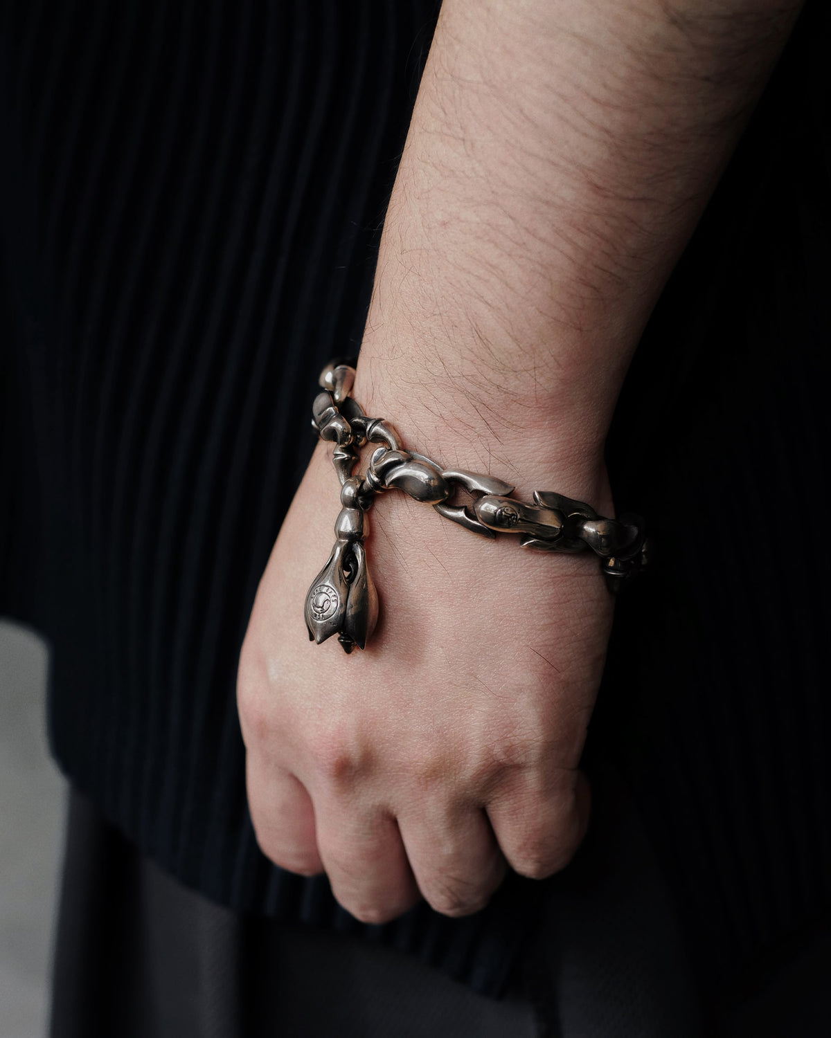 Tea Bracelet (M) With Tear Bell (M)